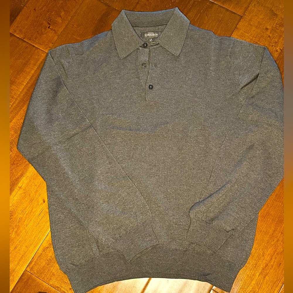 Men’s Nordstrom sweater (extra fine Merino wool)